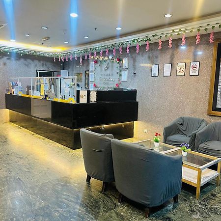 Hotel Sri Puchong Sdn Bhd Экстерьер фото